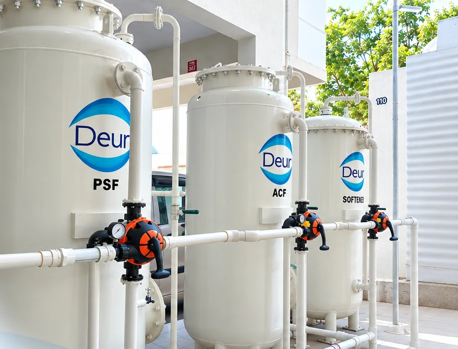 Deur pressure sand filter, activated carbon filter and softener vessels with multiport valves
